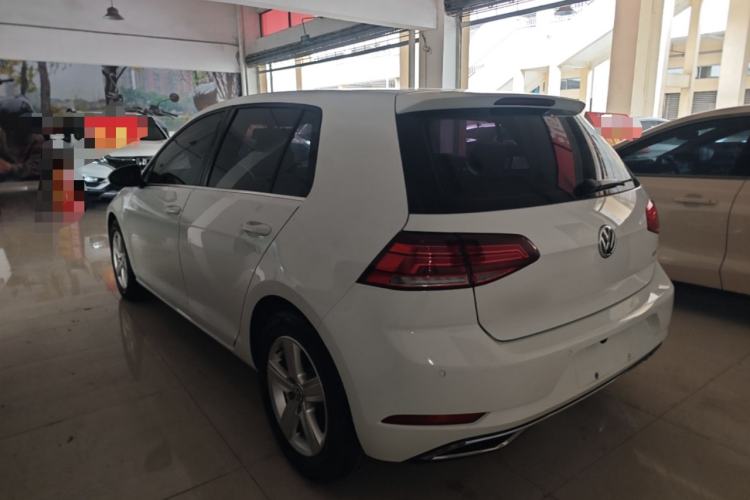 Used Volkswagen Golf 2018 230TSI Automatic Comfort Model Rear Left 45 Deg