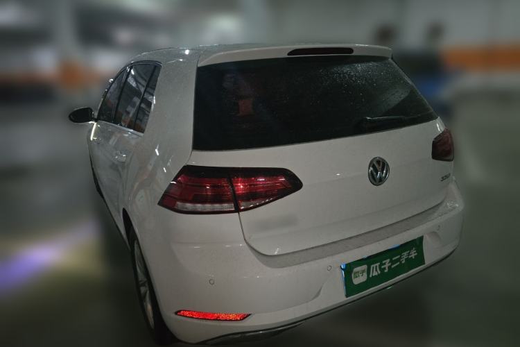 Used Volkswagen Golf 2018 1.6L Automatic Comfort Model Rear Left 45 Deg