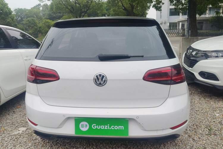 Used Volkswagen Golf 2018 230TSI Automatic Luxury Version Rear