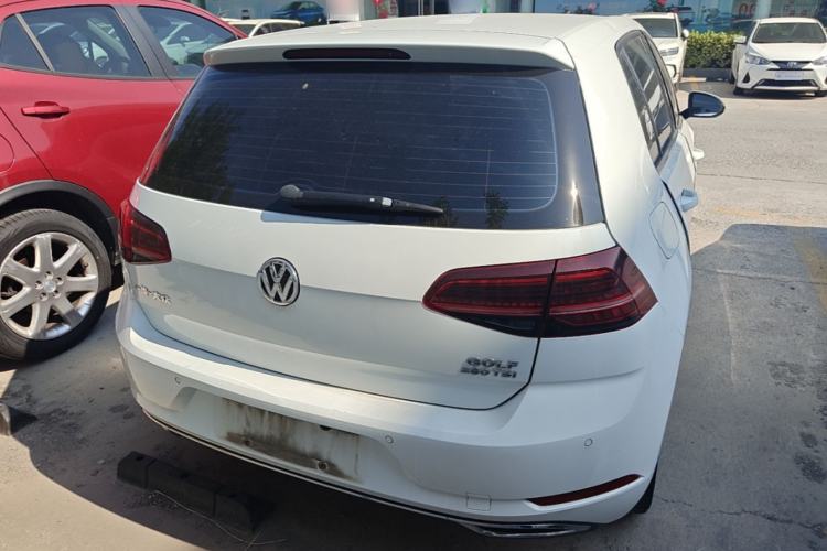 Used Volkswagen Golf 2018 230TSI Automatic Luxury Version Rear