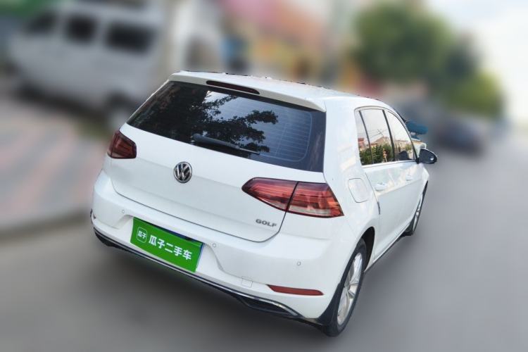 Used Volkswagen Golf 2018 1.6L Automatic Comfort Model Rear Right 45 Deg