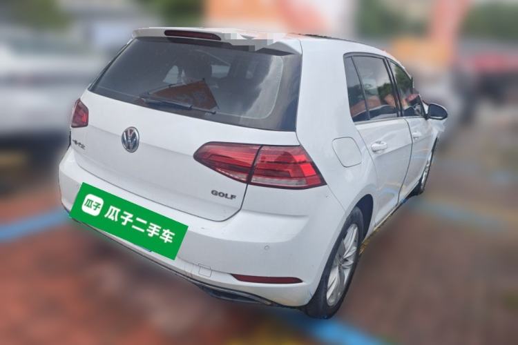 Used Volkswagen Golf 2018 1.6L Automatic Comfort Model Rear Right 45 Deg
