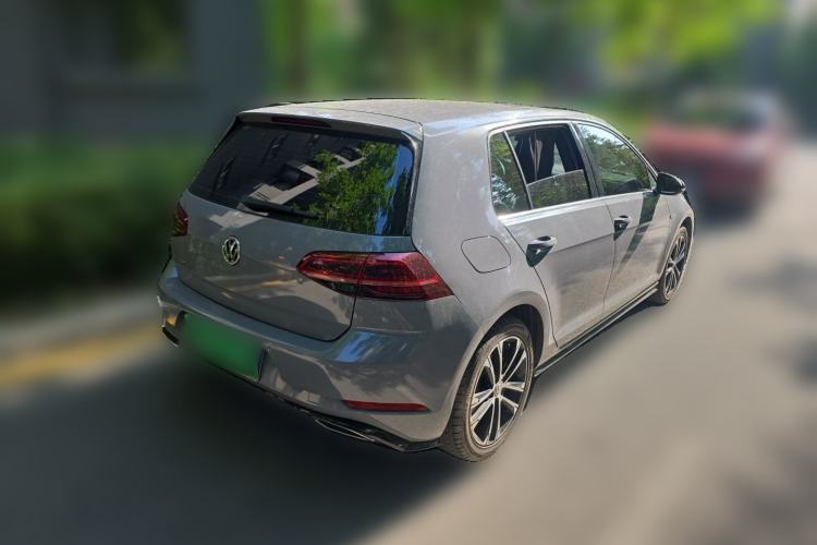 Used Volkswagen Golf 2018 280TSI Automatic R-Line Model Rear Right 45 Deg