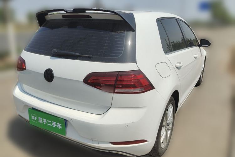 Used Volkswagen Golf 2018 230TSI Automatic Comfort Model Rear Right 45 Deg