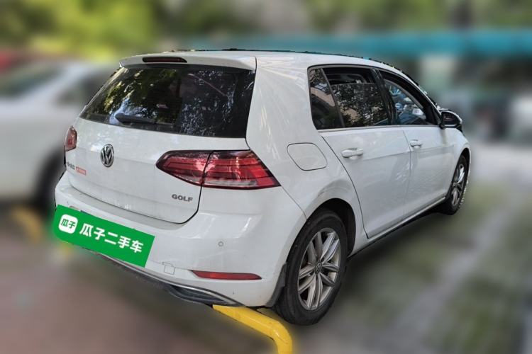 Used Volkswagen Golf 2018 1.6L Automatic Comfort Model Rear Right 45 Deg