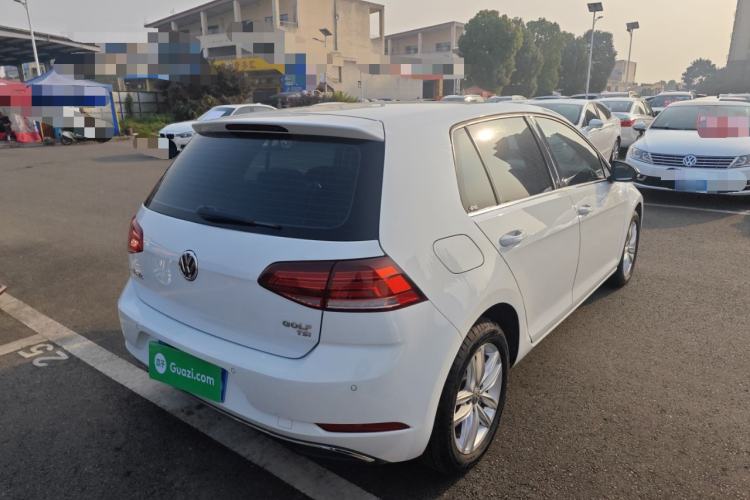 Used Volkswagen Golf 2018 230TSI Automatic Comfort Model Rear Right 45 Deg