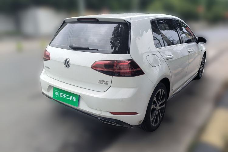Used Volkswagen Golf 2018 280TSI Automatic R-Line Model Rear Right 45 Deg