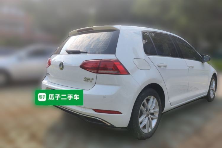 Used Volkswagen Golf 2018 1.6L Automatic Comfort Model Rear Right 45 Deg