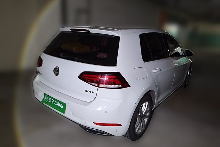 Used Volkswagen Golf 2018 1.6L Automatic Comfort Model Rear Right 45 Deg