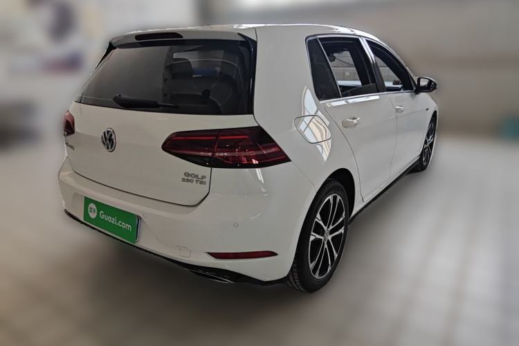 Used Volkswagen Golf 2018 280TSI Automatic R-Line Model Rear Right 45 Deg