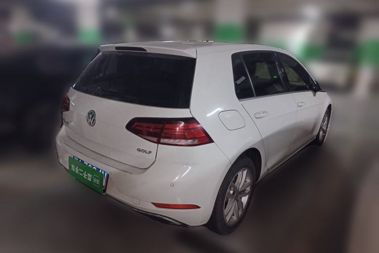 Used Volkswagen Golf 2018 1.6L Automatic Comfort Model Rear Right 45 Deg