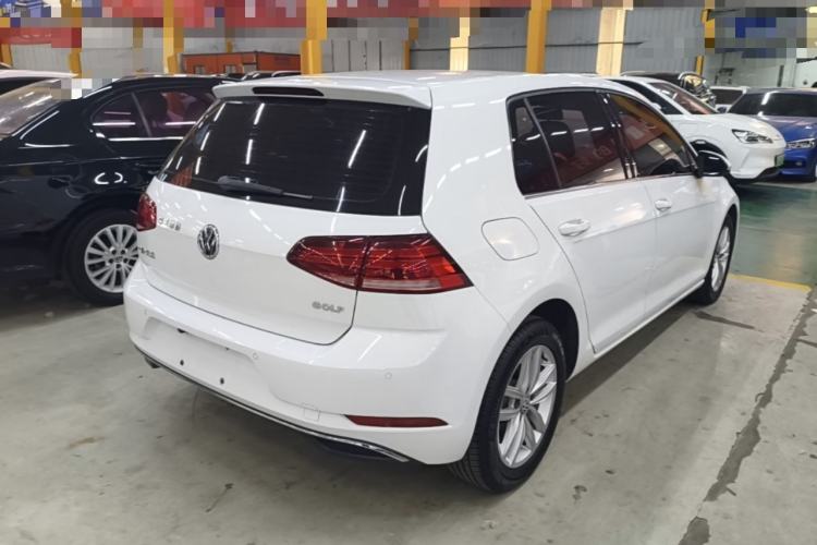 Used Volkswagen Golf 2018 1.6L Automatic Comfort Model Rear Right 45 Deg