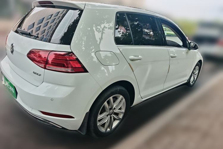 Used Volkswagen Golf 2018 1.6L Automatic Comfort Model Rear Right 45 Deg