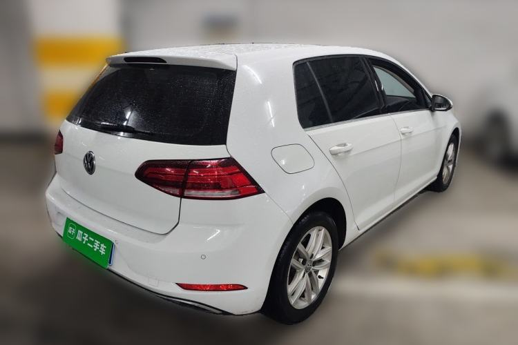 Used Volkswagen Golf 2018 230TSI Manual Comfort Version Rear Right 45 Deg