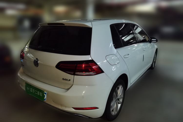 Used Volkswagen Golf 2018 1.6L Automatic Comfort Model Rear Right 45 Deg