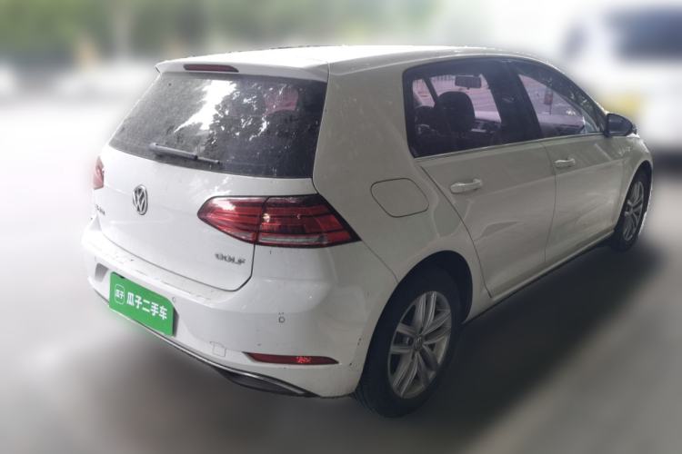 Used Volkswagen Golf 2018 1.6L Automatic Comfort Model Rear Right 45 Deg
