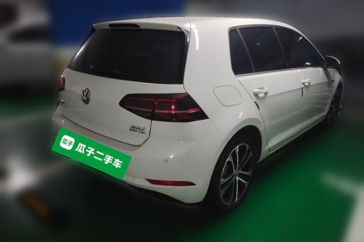 Used Volkswagen Golf 2018 280TSI Automatic R-Line Model Rear Right 45 Deg