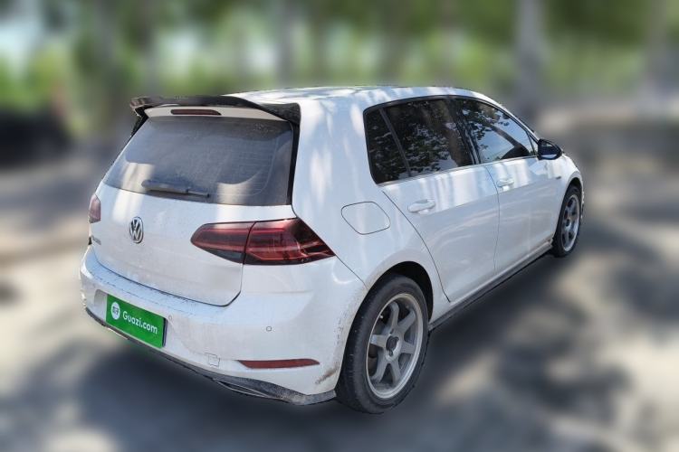 Used Volkswagen Golf 2018 280TSI Automatic R-Line Model Rear Right 45 Deg