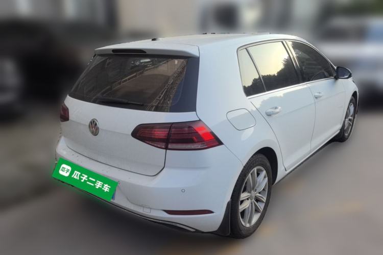 Used Volkswagen Golf 2018 1.6L Automatic Comfort Model Rear Right 45 Deg