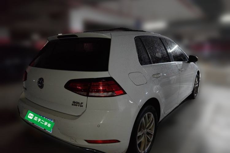 Used Volkswagen Golf 2018 230TSI Automatic Comfort Model Rear Right 45 Deg