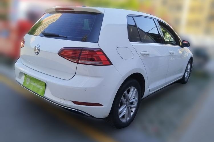 Used Volkswagen Golf 2018 230TSI Automatic Comfort Model Rear Right 45 Deg