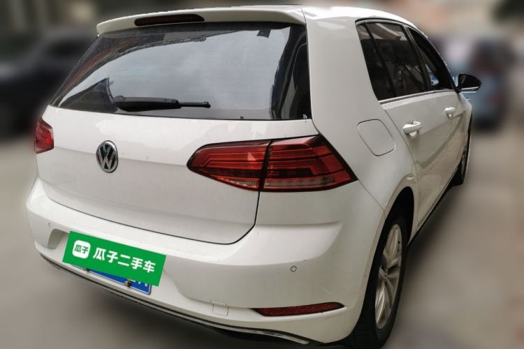 Used Volkswagen Golf 2018 1.6L Automatic Comfort Model Rear Right 45 Deg