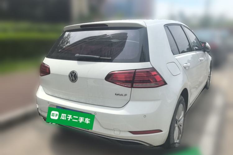 Used Volkswagen Golf 2018 1.6L Automatic Comfort Model Rear Right 45 Deg