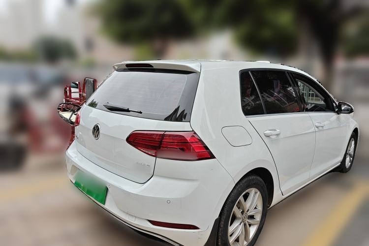 Used Volkswagen Golf 2018 230TSI Automatic Comfort Model Rear Right 45 Deg