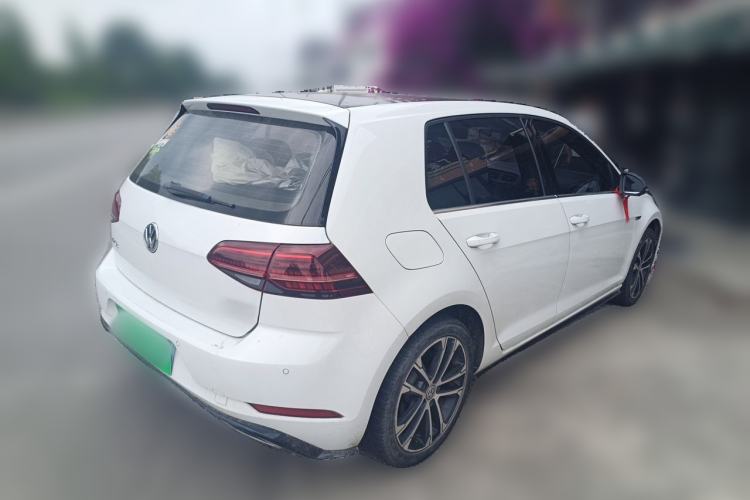 Used Volkswagen Golf 2018 280TSI Automatic R-Line Model Rear Right 45 Deg