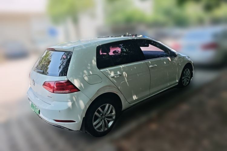 Used Volkswagen Golf 2018 1.6L Automatic Comfort Model Rear Right 45 Deg