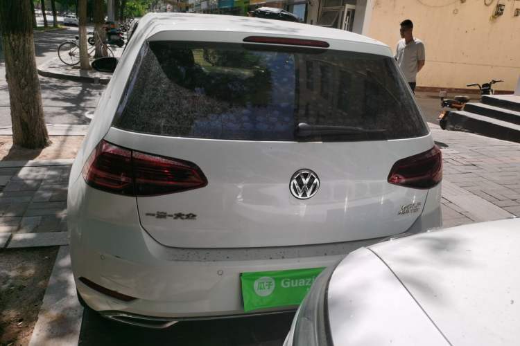 Used Volkswagen Golf 2018 230TSI Automatic Luxury Version Rear