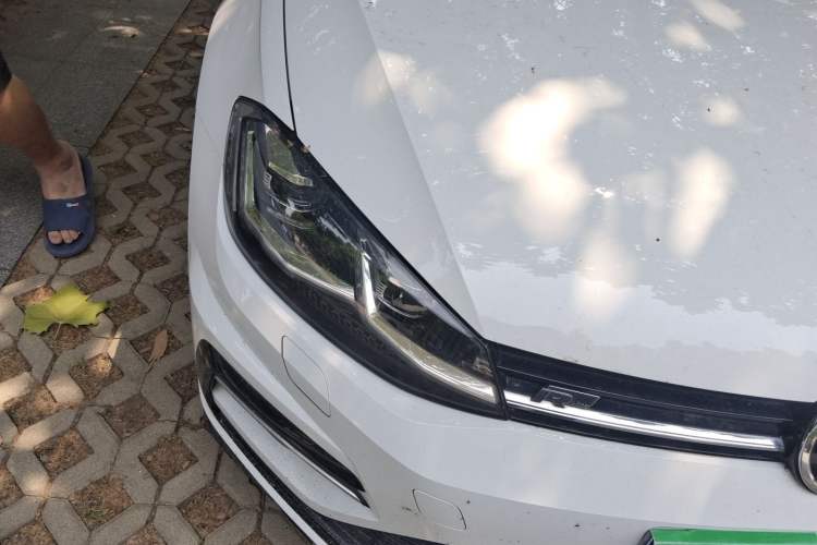 Used Volkswagen Golf 2018 280TSI Automatic R-Line Model Right Front Headlight