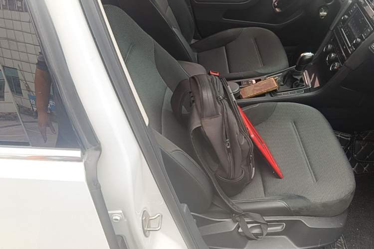 Used Volkswagen Golf 2018 230TSI Automatic Comfort Model Right Front Seat