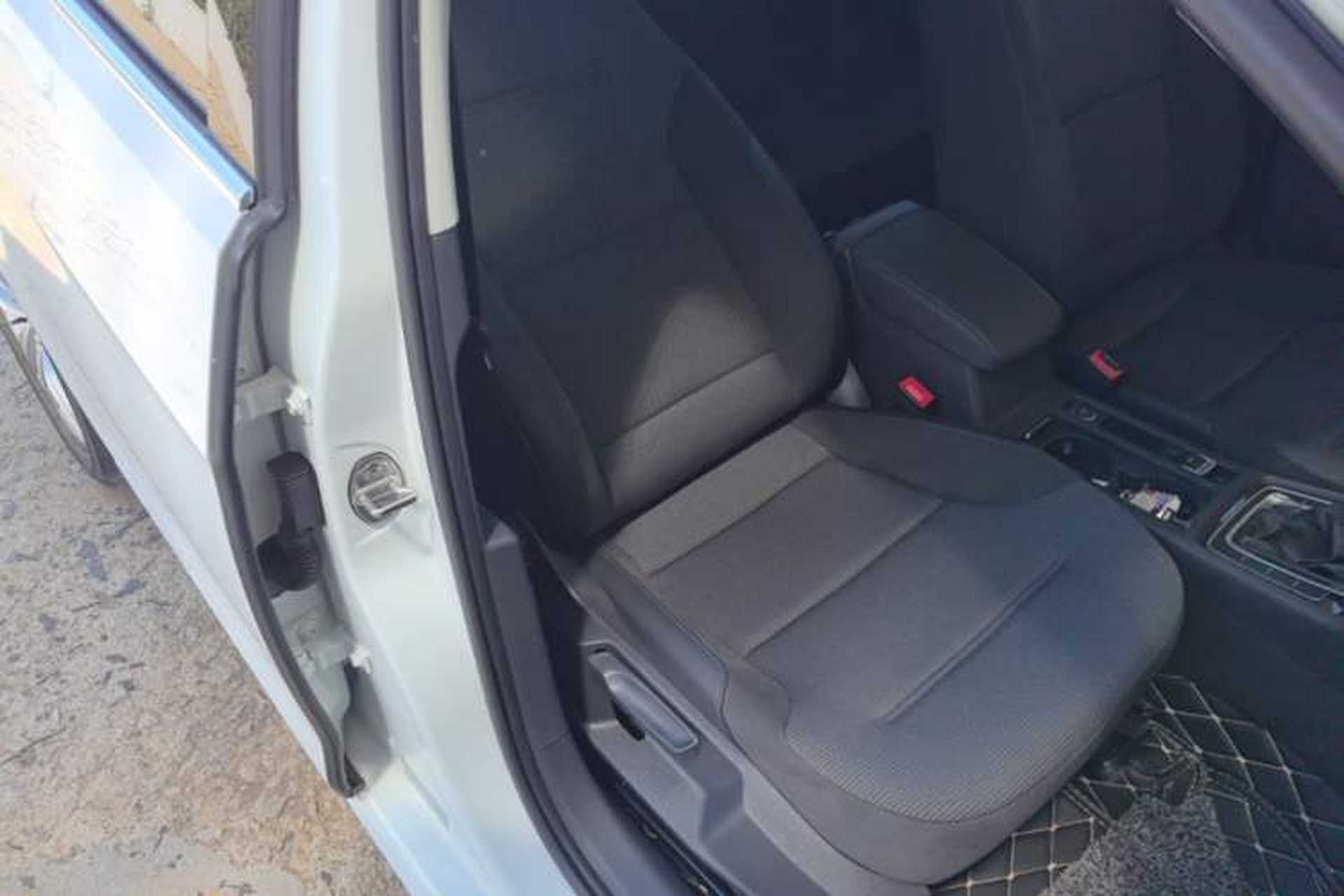 Used Volkswagen Golf 2018 1.6L Automatic Comfort Model Right Front Seat