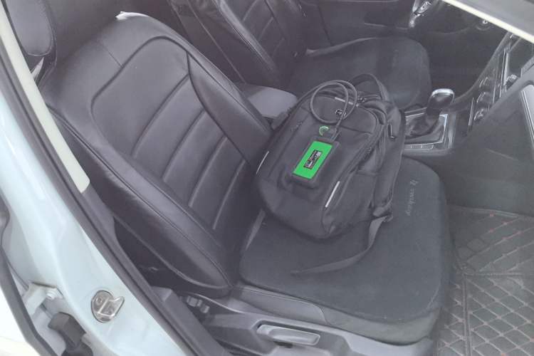 Used Volkswagen Golf 2018 1.6L Automatic Comfort Model Right Front Seat