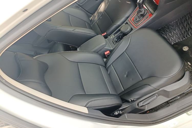 Used Volkswagen Golf 2018 230TSI Automatic Comfort Model Right Front Seat