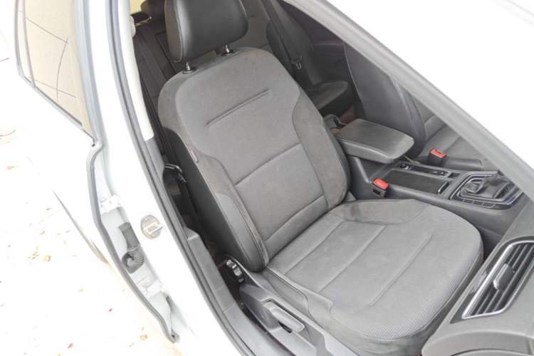 Used Volkswagen Golf 2018 230TSI Automatic Comfort Model Right Front Seat