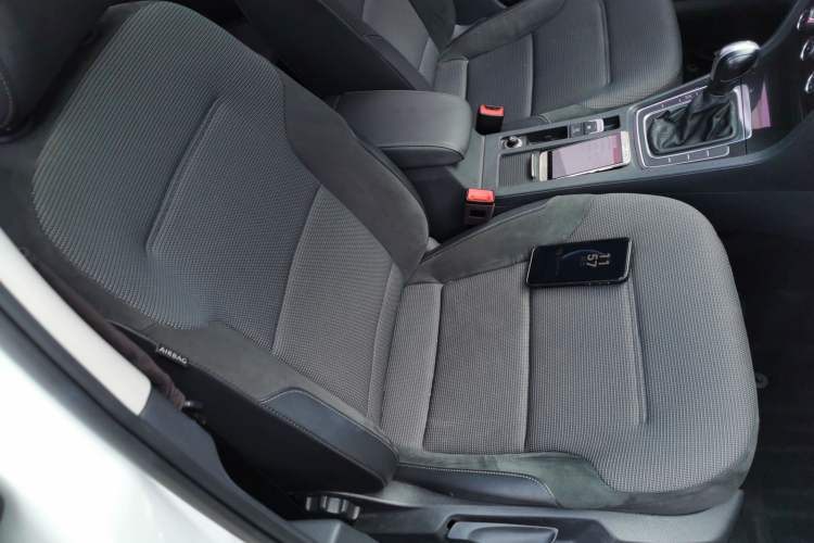 Used Volkswagen Golf 2018 230TSI Automatic Comfort Model Right Front Seat