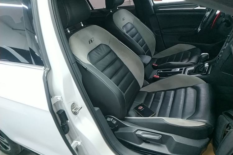 Used Volkswagen Golf 2018 280TSI Automatic R-Line Model Right Front Seat