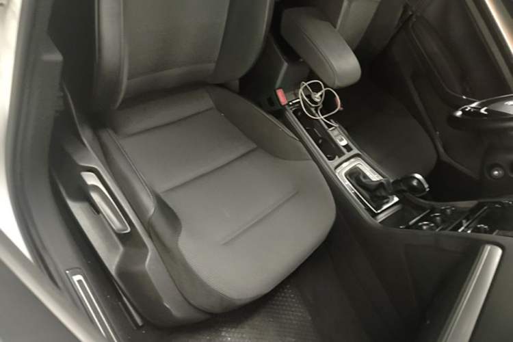 Used Volkswagen Golf 2018 230TSI Automatic Comfort Model Right Front Seat