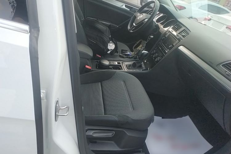 Used Volkswagen Golf 2018 230TSI Automatic Comfort Model Right Front Seat