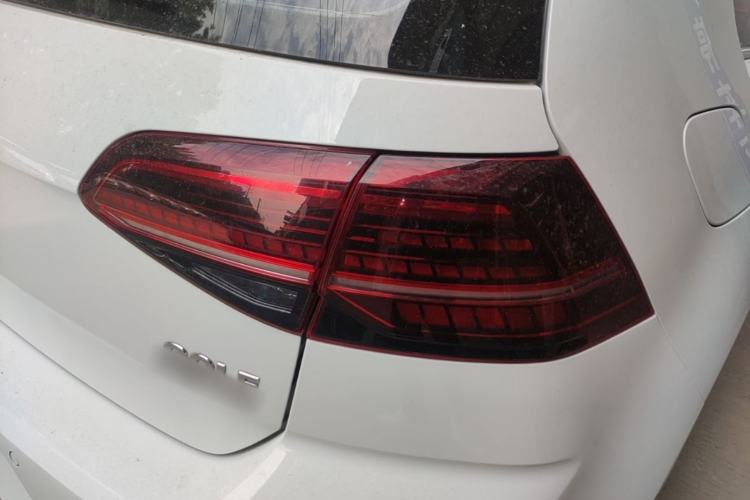 Used Volkswagen Golf 2018 230TSI Automatic Luxury Version Right Rear Taillight