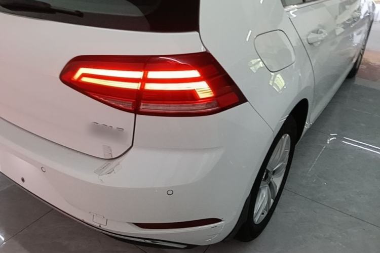 Used Volkswagen Golf 2018 230TSI Automatic Comfort Model Right Rear Taillight