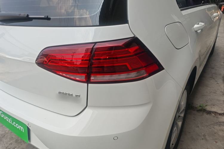Used Volkswagen Golf 2018 230TSI Automatic Comfort Model Right Rear Taillight