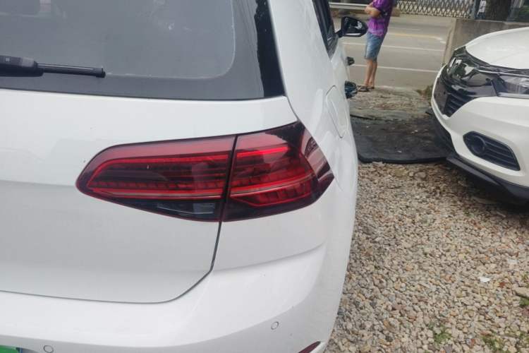 Used Volkswagen Golf 2018 230TSI Automatic Luxury Version Right Rear Taillight