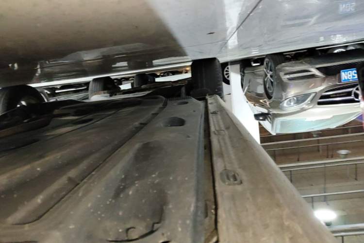 Used Volkswagen Golf 2018 230TSI Automatic Comfort Model Right Side Sill