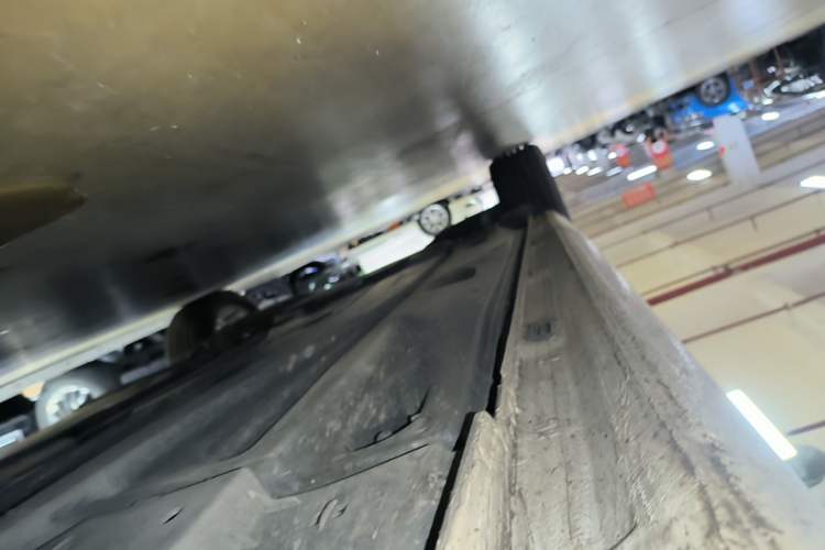 Used Volkswagen Golf 2018 230TSI Automatic Comfort Model Right Side Sill