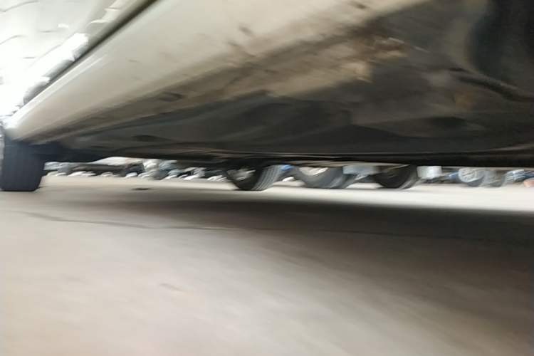 Used Volkswagen Golf 2018 230TSI Automatic Comfort Model Right Side Sill