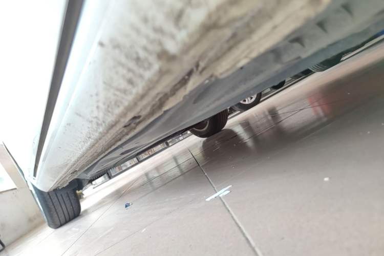 Used Volkswagen Golf 2018 230TSI Automatic Comfort Model Right Side Sill