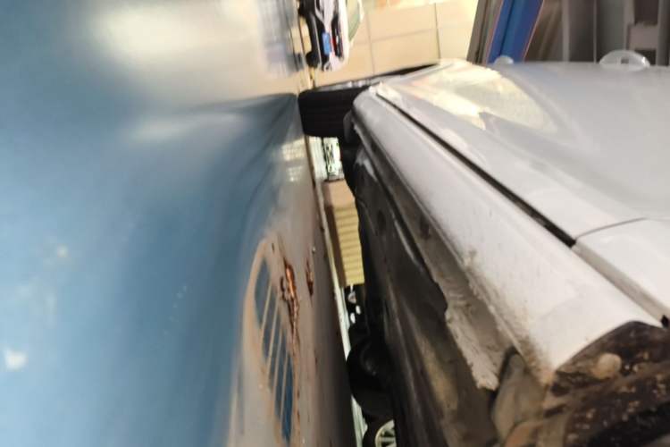 Used Volkswagen Golf 2018 230TSI Automatic Comfort Model Right Side Sill